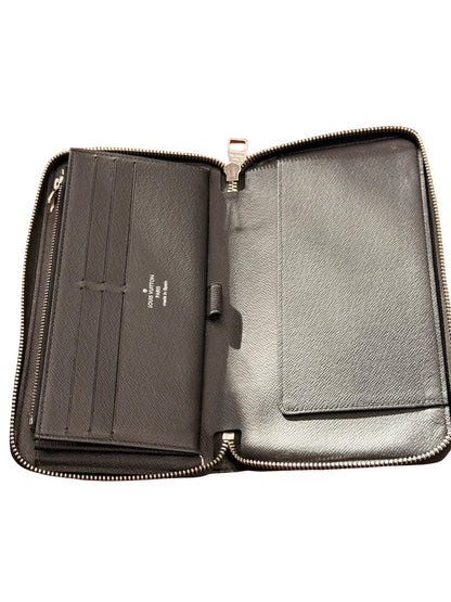 Louis Vuitton Graphite 'Zippy Horizontal' Damier Check Wallet.