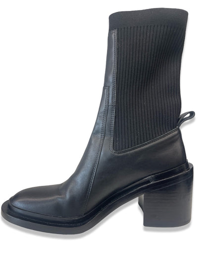 Jil Sander Black Block Heel Chelsea Leather Boot. Size: 39