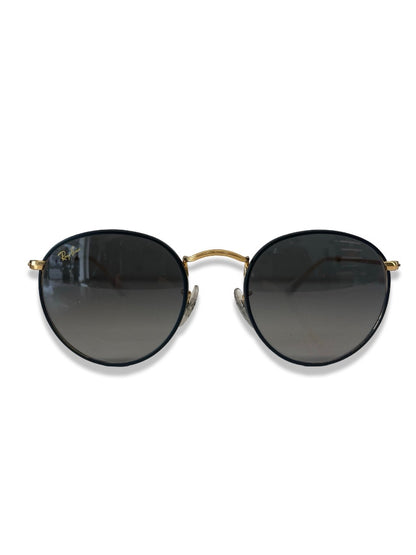 Ray-Ban Black Round Glasses w/ Gold Frame.
