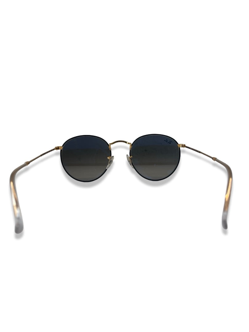 Ray-Ban Black Round Glasses w/ Gold Frame.