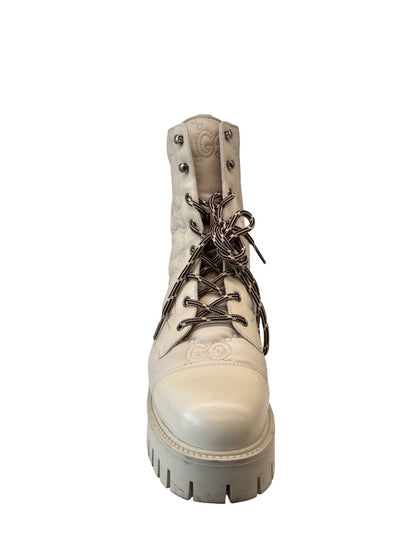 Gucci Cream Quilted GG 'Matelasse' Lace Up Combat Boots. Size: 39