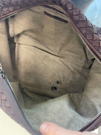 Bottega Veneta Dark Brown Intrecciato Leather Shoulder Bag. Size: Medium