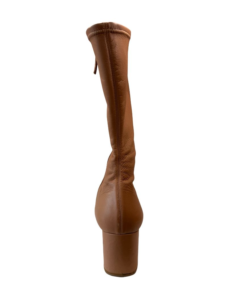 Zimmermann Tan Leather V Toe Block Heel Boot. Size: 40