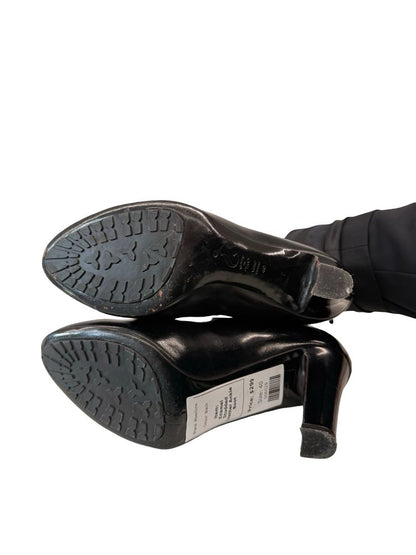 Moschino Black Enamel Studded Leather Ankle Boot. Size: 40