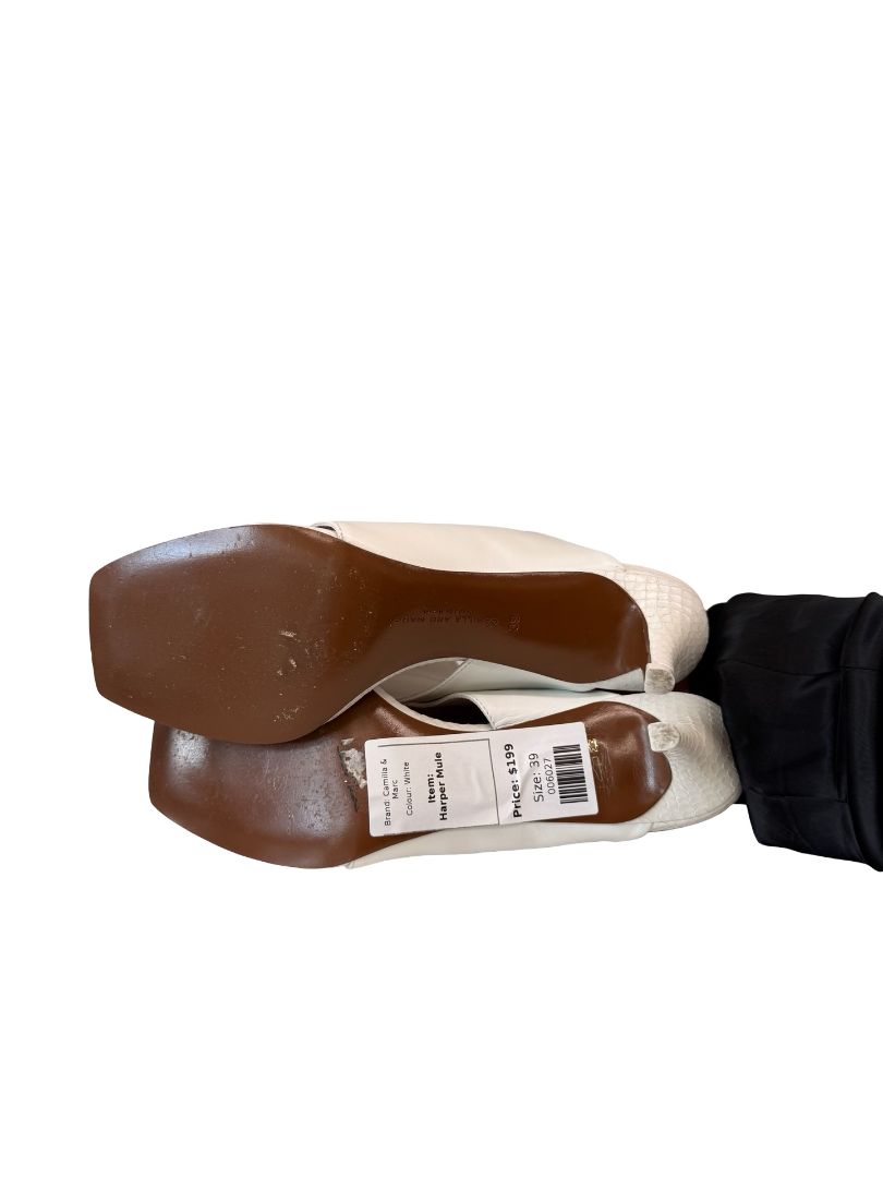 Camilla & Marc White Harper Mule. Size: 39