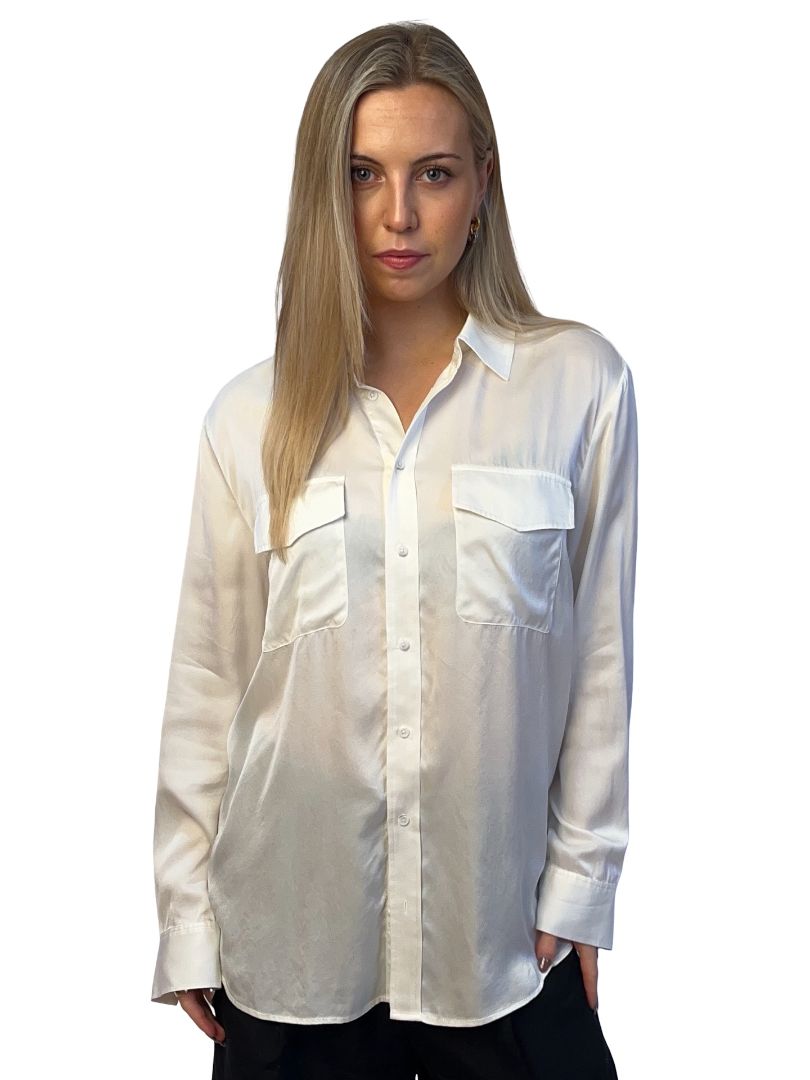 Silk Laundry White Long Sleeve Twill 'Boyfriend' Shirt. Size: S
