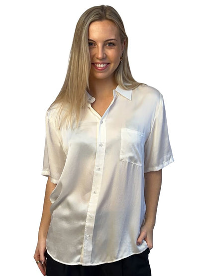 Silk Laundry White Silk Short Sleeve 'Boyfriend' Shirt. Size: M