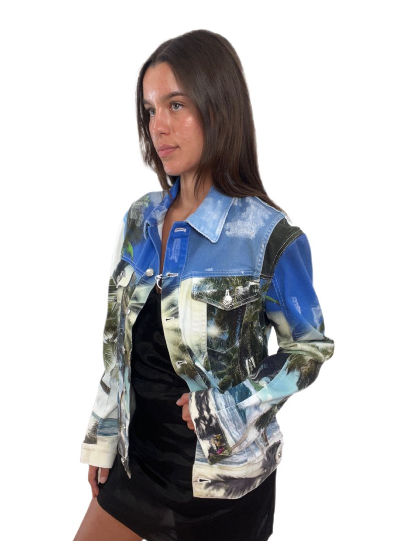 Balmain Island Print Denim Jacket. Size: 48
