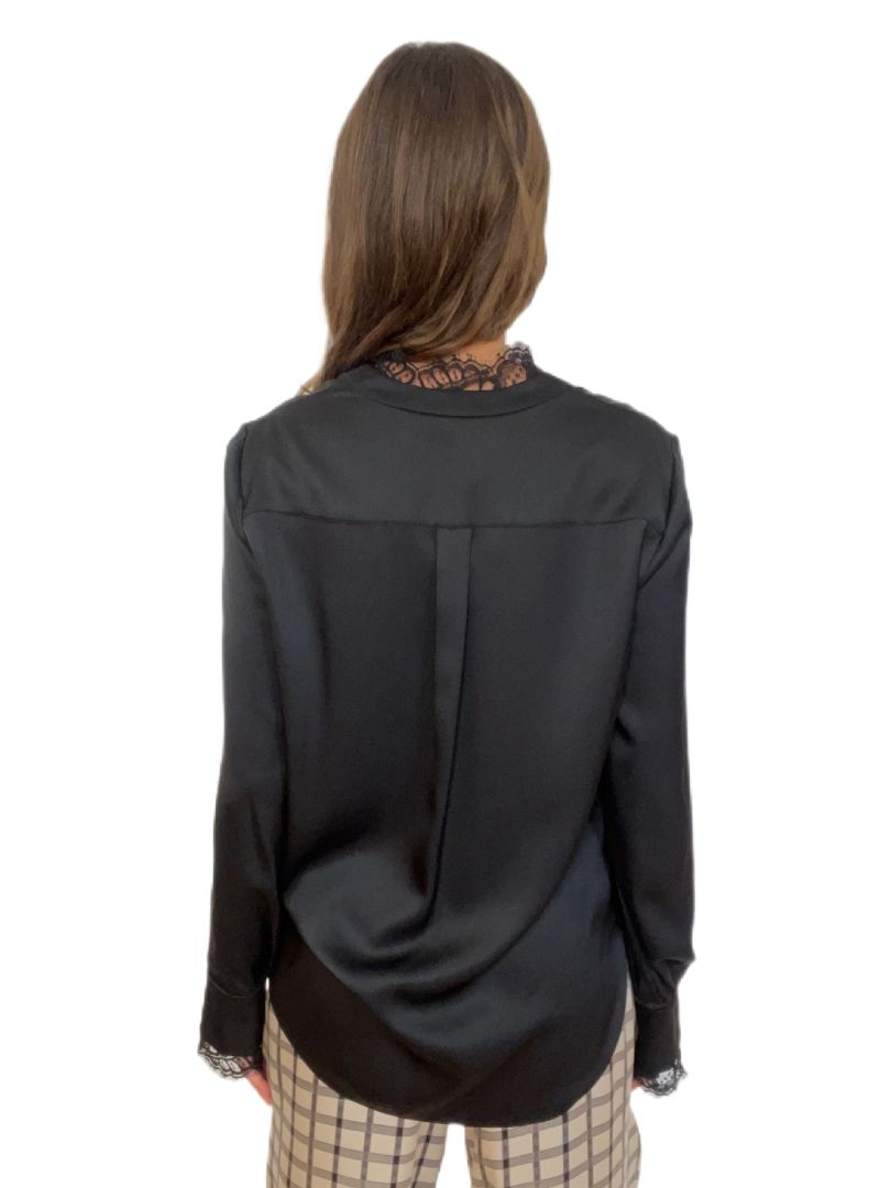 Alexander McQueen Black Satin Shirt. Size: 40