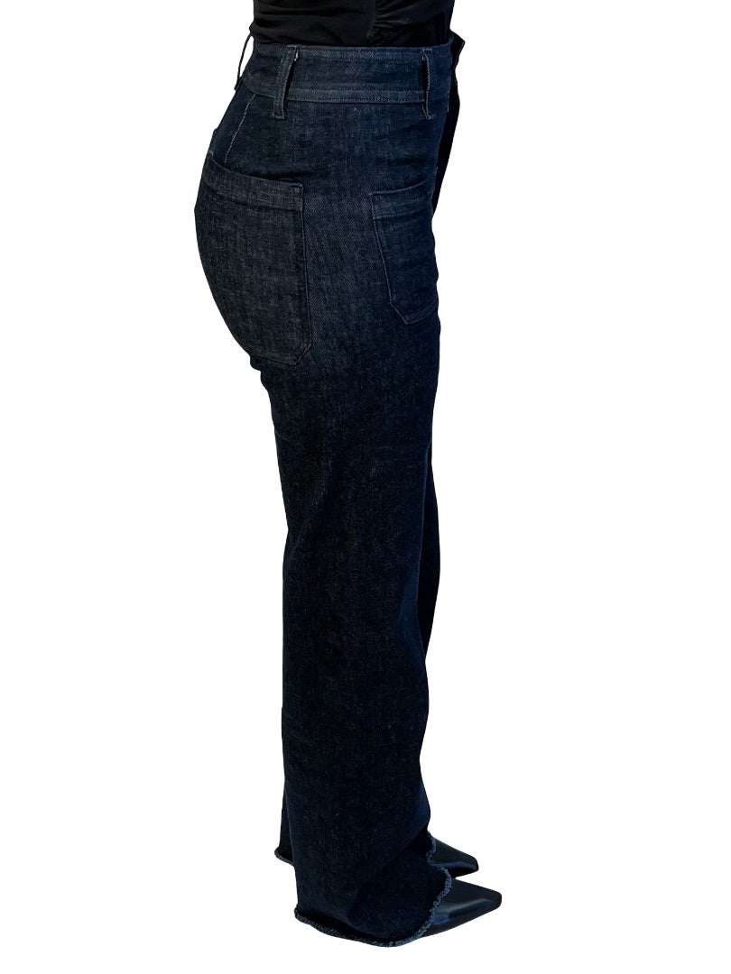 White Story Blue Dark Wash High Waisted Jeans w/ Pockets. Size: 8
