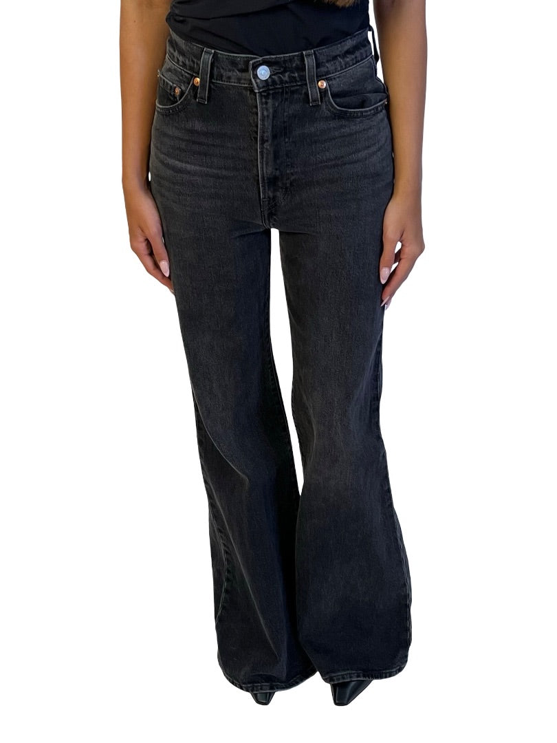 Levi's Premium Black Ribcage Bell Wide Leg Jean. Size: 25
