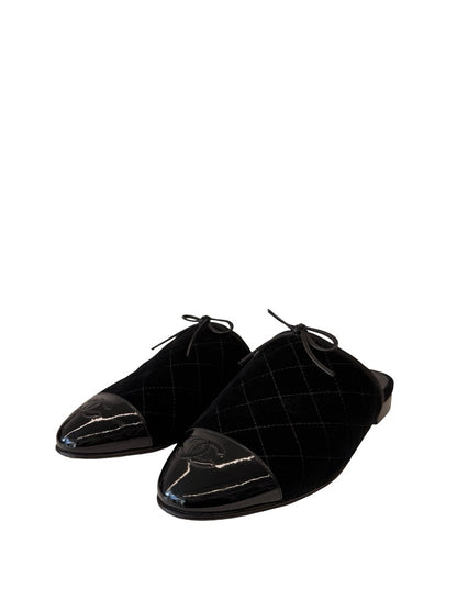 Chanel Black Quilted Velvet / Patent Cap CC Bow Mules. Size: 37.5
