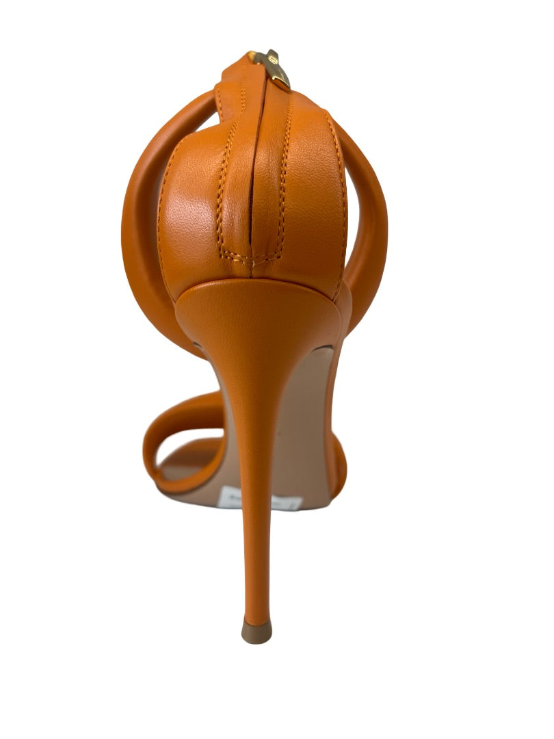 Gianvito Rossi Mango Nappa Leather Heel. Size: 39