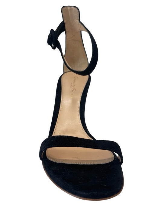 Gianvito Rossi Black Suede Translucent Block Heel. Size: 38.5