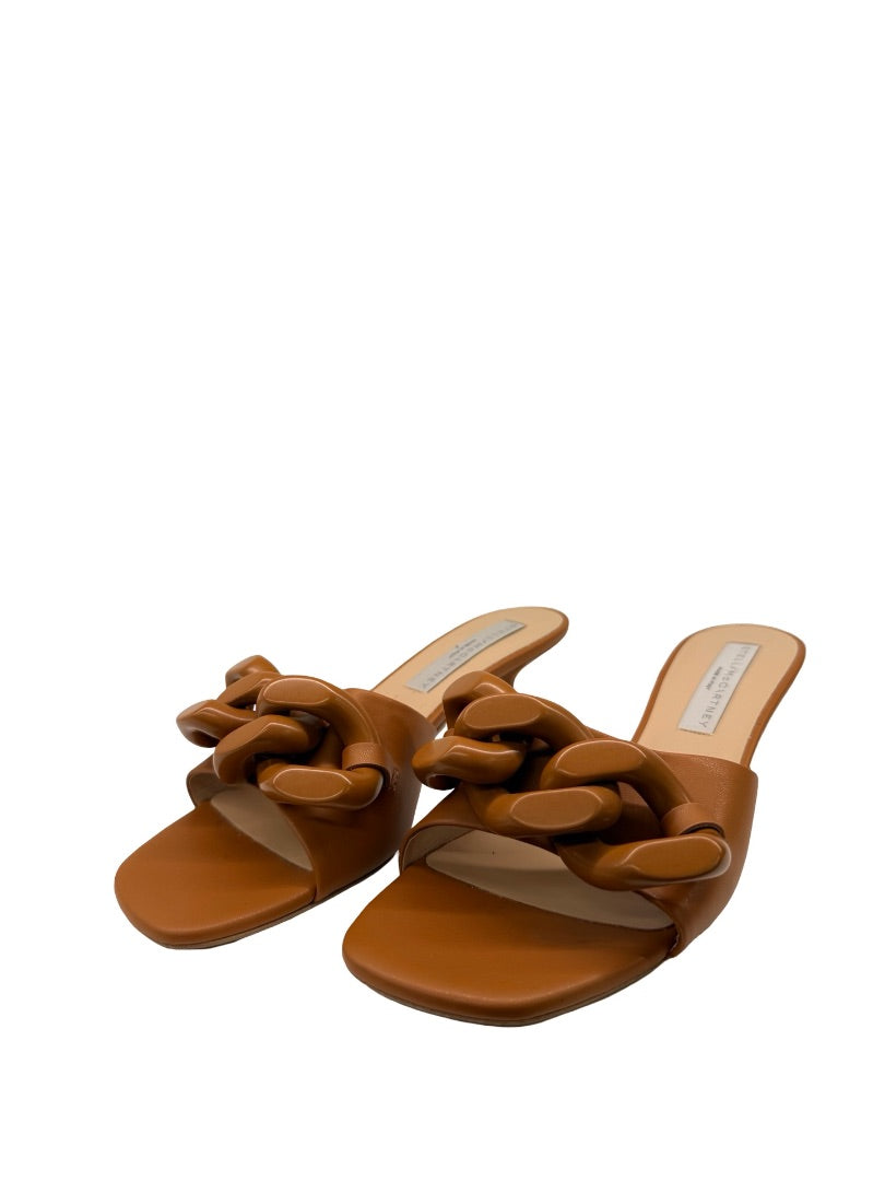 Stella McCartney Camel Chain Link 'Falabella' Heels. Size: 39