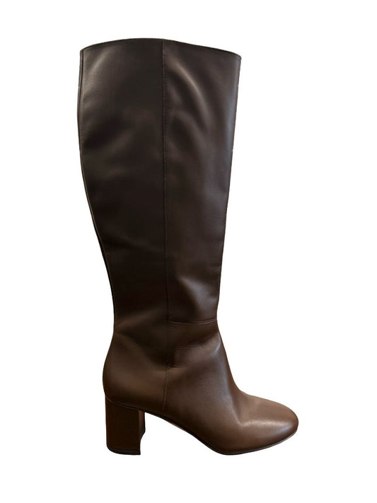 Stuart Weitzman Brown Block Heel Leather Boot. Size: 9.5