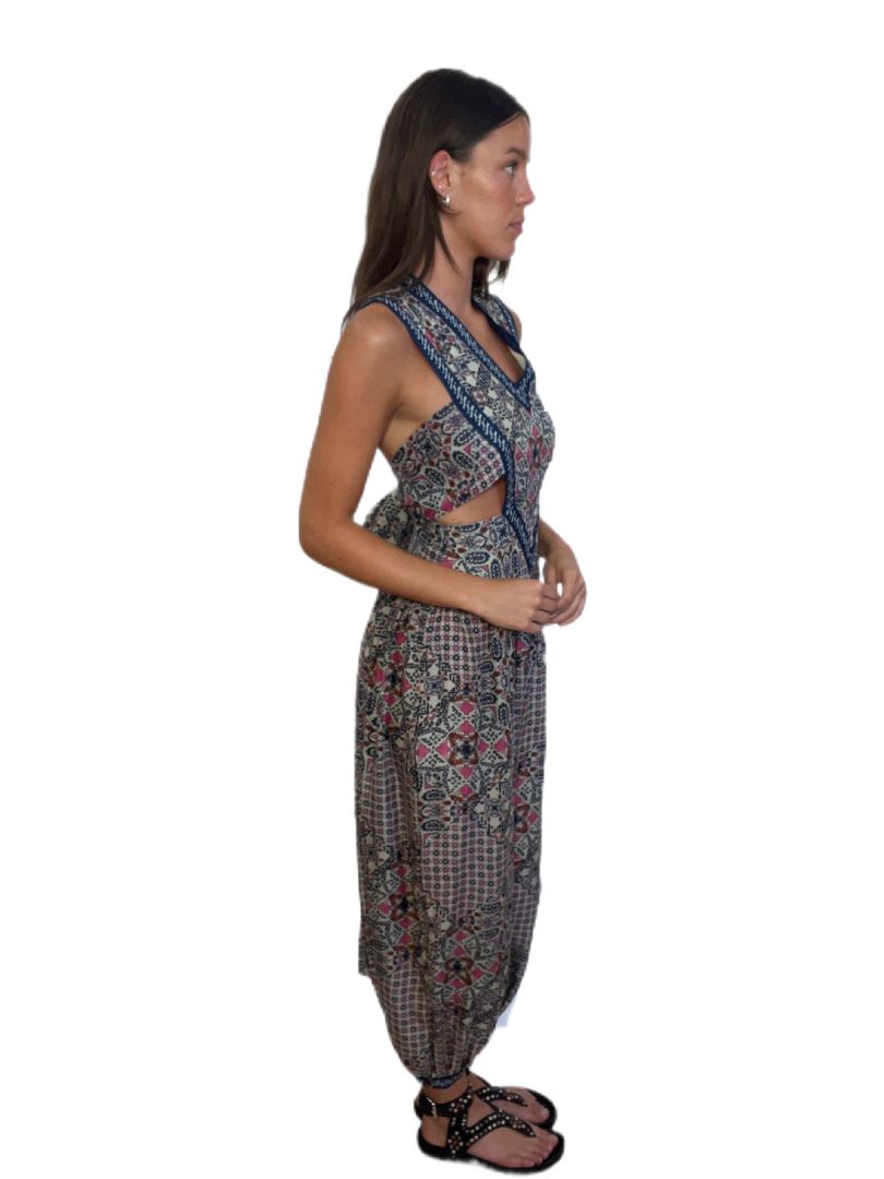 Flannel Floral Jumpsuit w Open Midriff. Size: 0