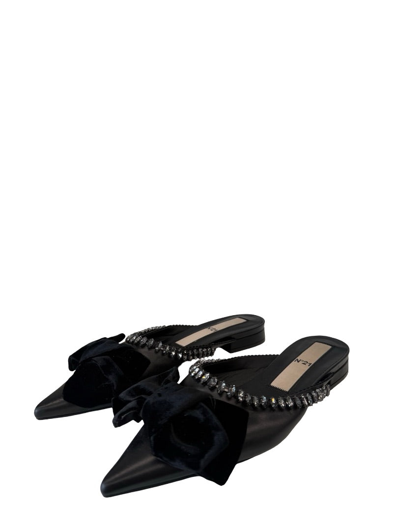 N21 Black Satin Bow Leather Flats W Crystal Trim. Size: 38.5