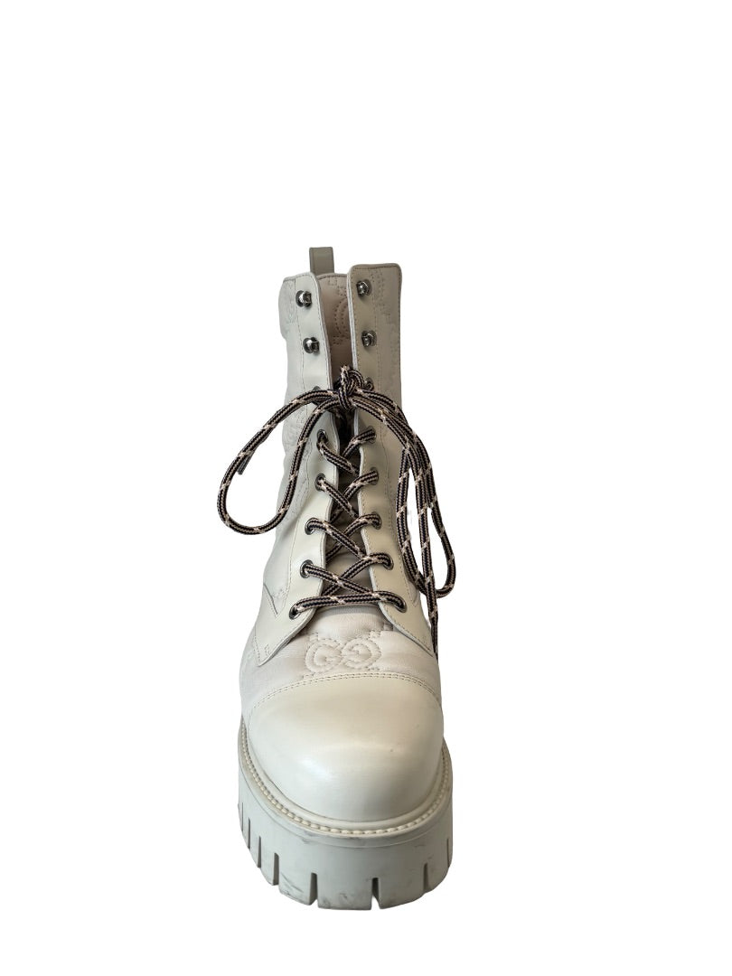 Gucci Neutral GG Matelasse Lace Up Boot. Size: 39