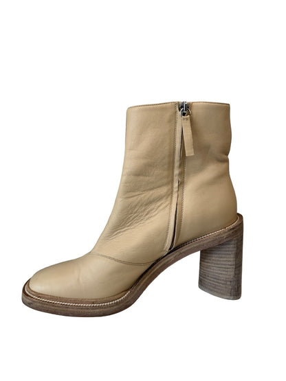 Acne Studios Beige Leather Block Heel Ankle Boot. Size: 39