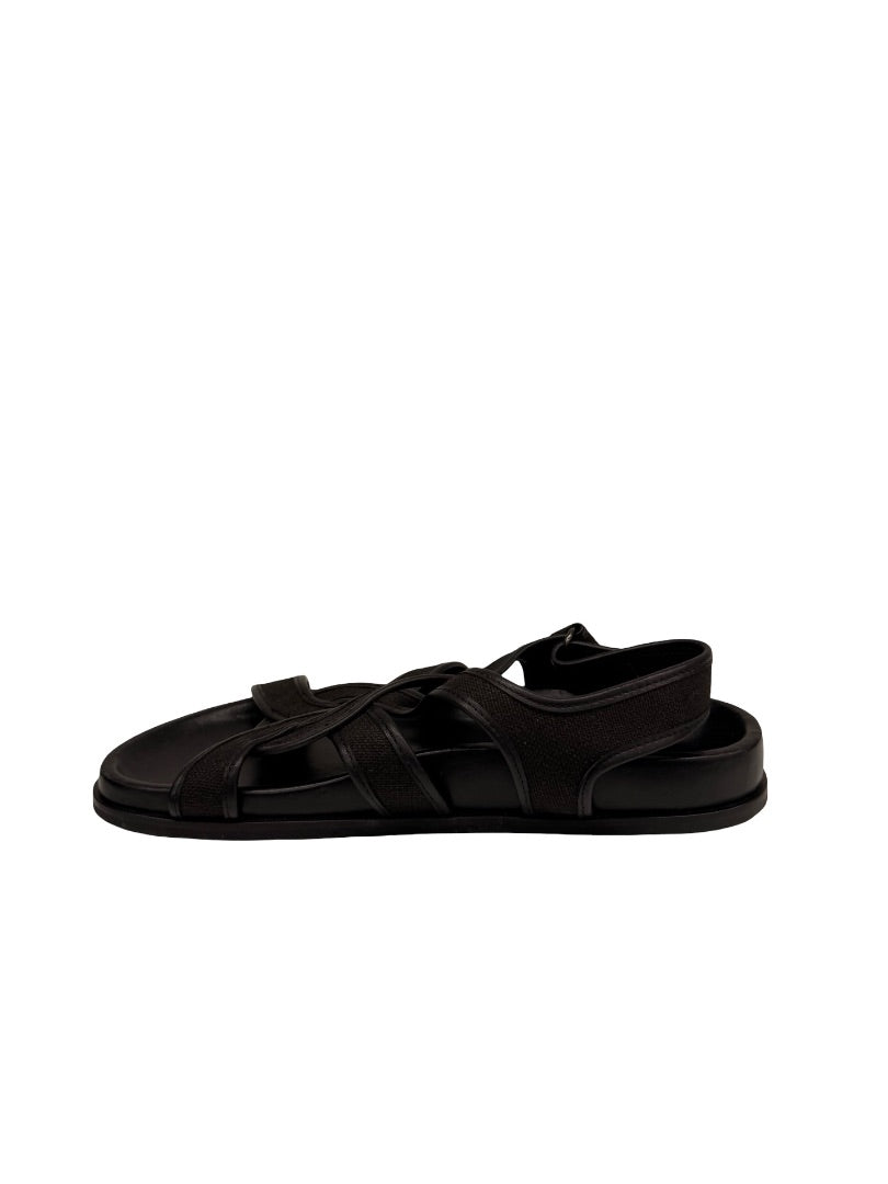 Toteme Black Leather Trimmed Interlocking Sandals. Size: 38