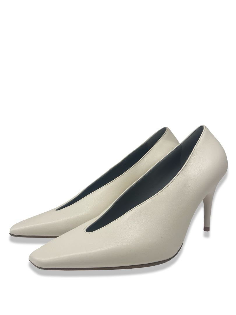 Balenciaga White 'Duchesse 90' Pumps. Size: 38