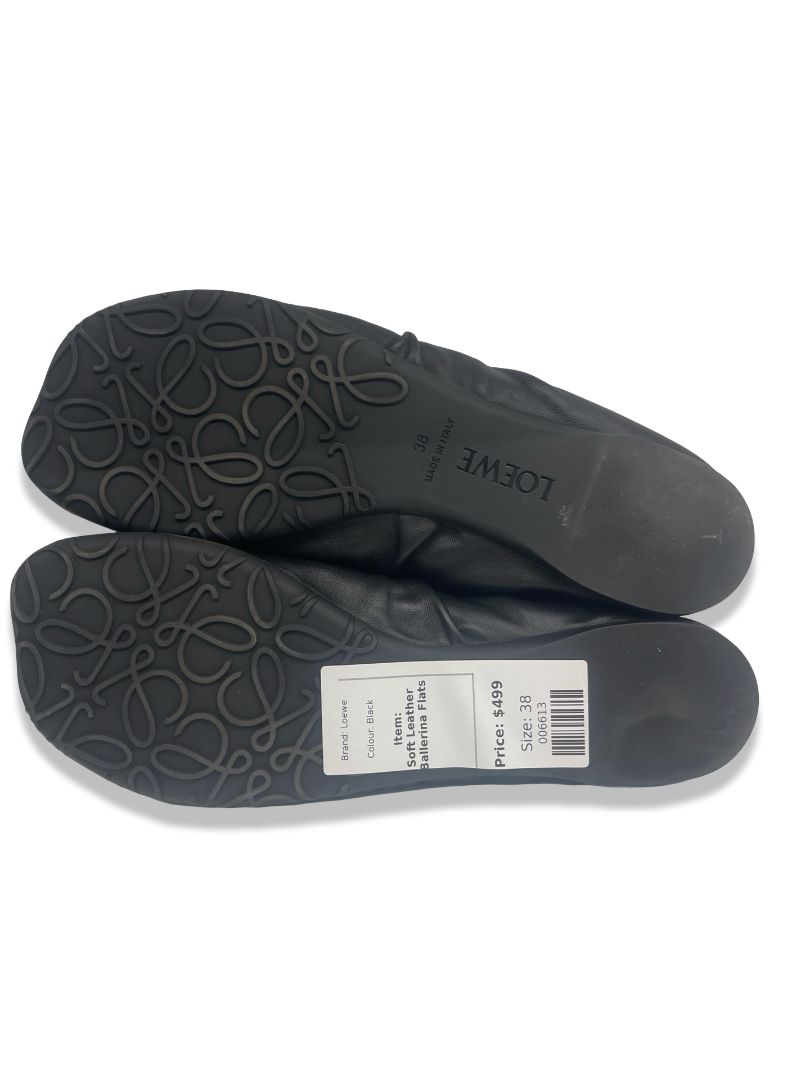 Loewe Black 'Pebble Soft Ballerina' Flats. Size: 38