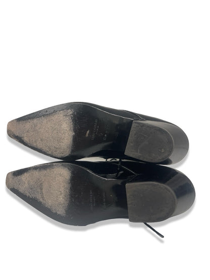 Saint Laurent Black Jonas Patent Leather Ankle Boot. Size: 39