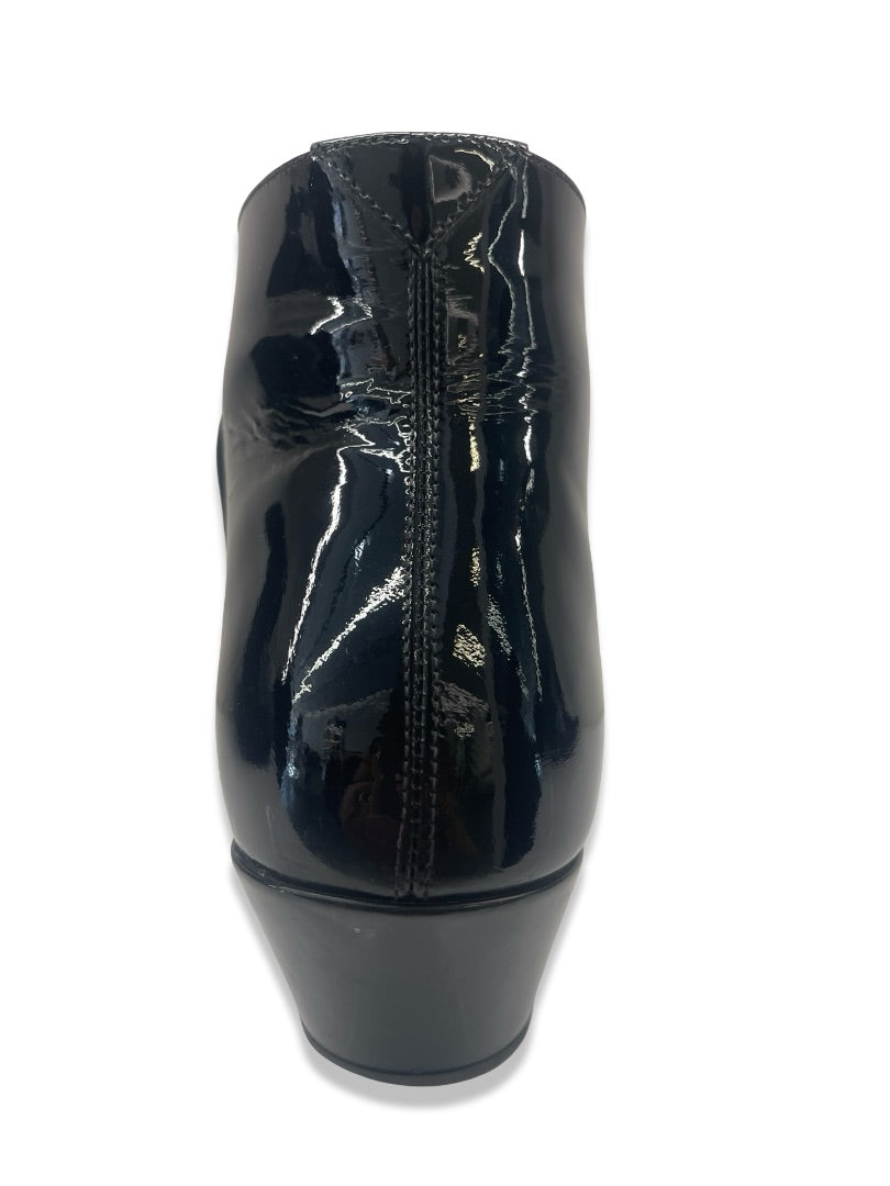 Saint Laurent Black Jonas Patent Leather Ankle Boot. Size: 39