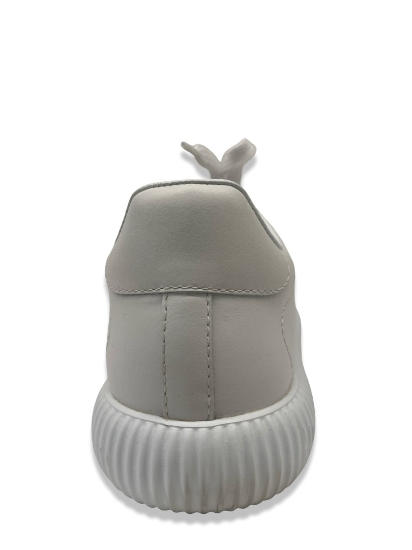 Lanvin White Glen Low-Top Calf Leather Sneaker. Size: 37
