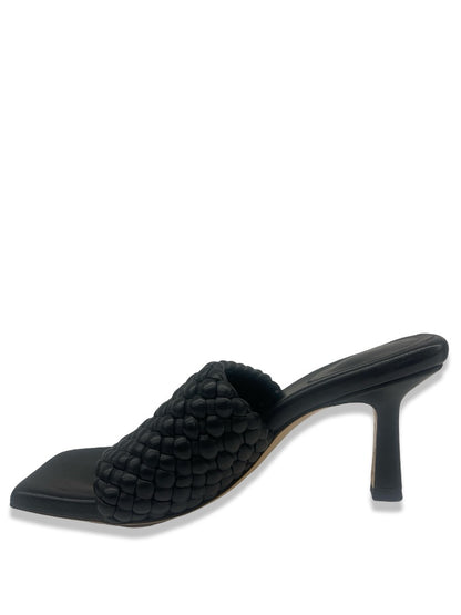 Scanlan Theodore Black Braided Leather Heel Mule Sandals. Size: 38