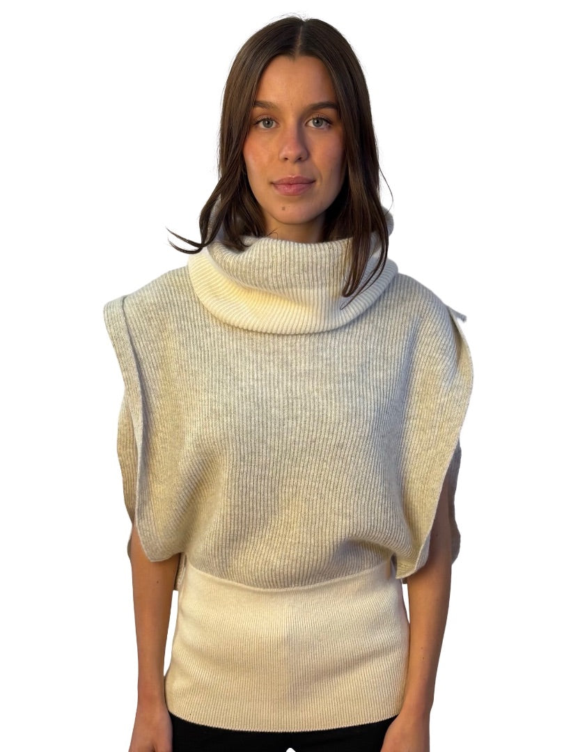JC de Castelbajac pour Iceberg Cream Chunky Wool Sleeveless Fitted Waist Top. Size: 40