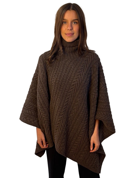 Ralph Lauren Brown Cable Knit Cape. Size: M/L
