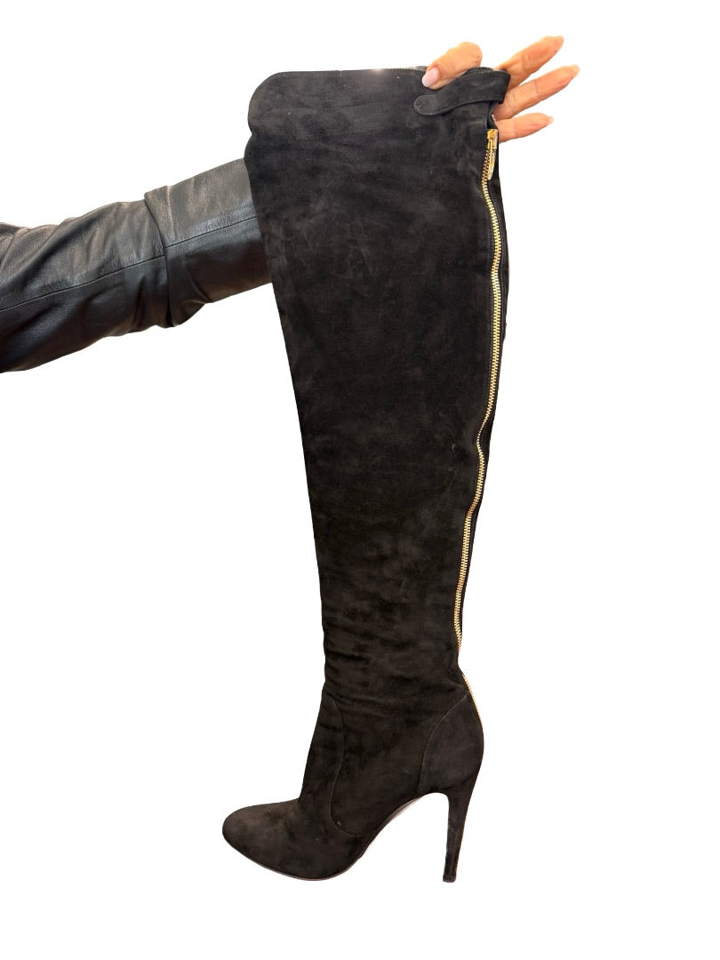 Sergio Rossi Black Suede Thigh High Heeled Boot. Size: 37.5