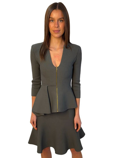 Scanlan Theodore Olive Green Crepe Knit Top/Skirt Set. Size: XS