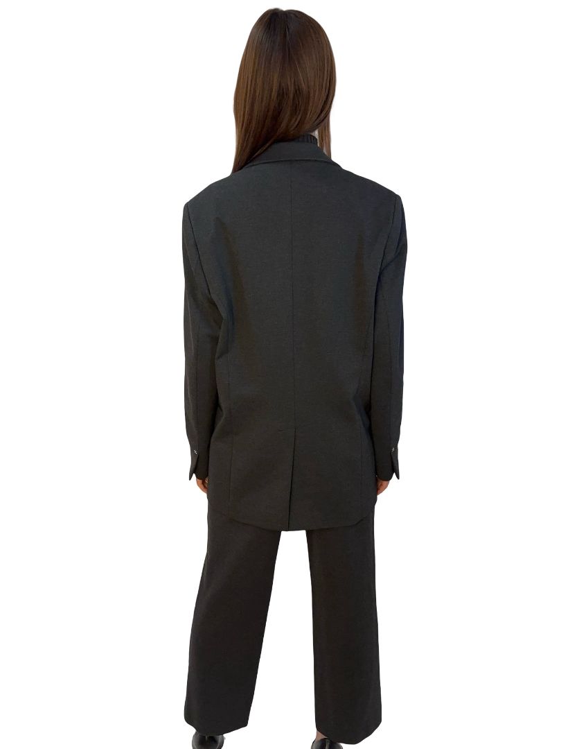 Deering Charcoal Single Breasted Suit Set. Size: XS
