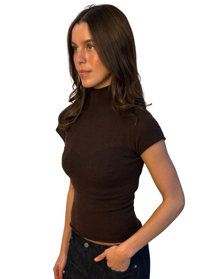Giorgio Armani Brown Cashmere Stretch Turtle Neck. Size: 42