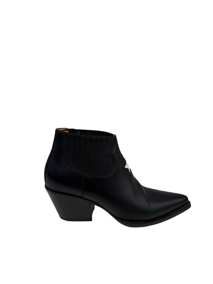 Christian Dior Black Leather 'L.A' Star Ankle Boots. Size: 39