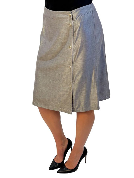 Chanel Silver Metallic-esque Skirt. Size: 40