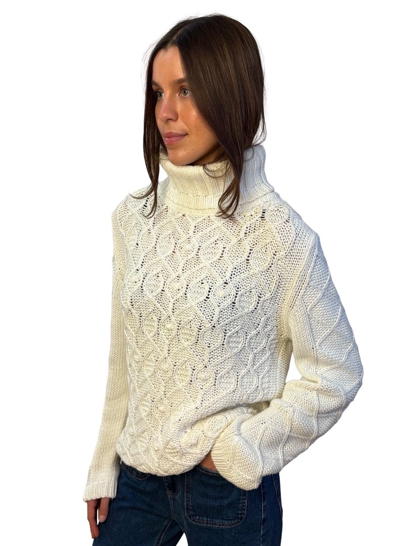 MARCCAIN Cream Knit Turtleneck Sweater. Size: N 5