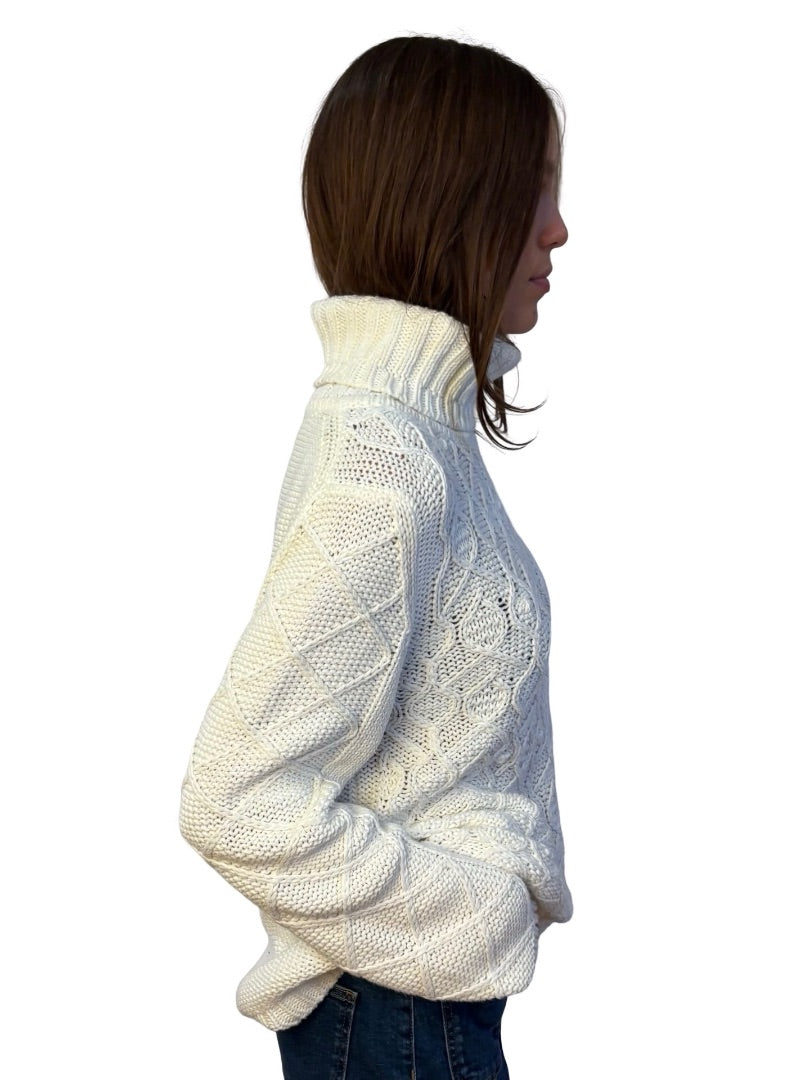 MARCCAIN Cream Knit Turtleneck Sweater. Size: N 5