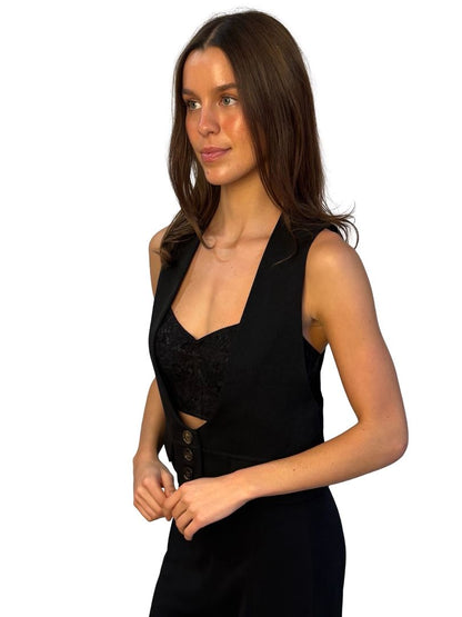 Chloe Black Low Cut Wool Vest. Size: 40