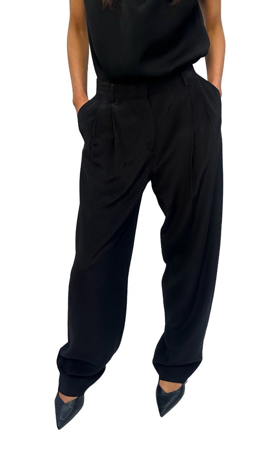 Toteme Black Relaxed Wide Leg Pant. Size: S