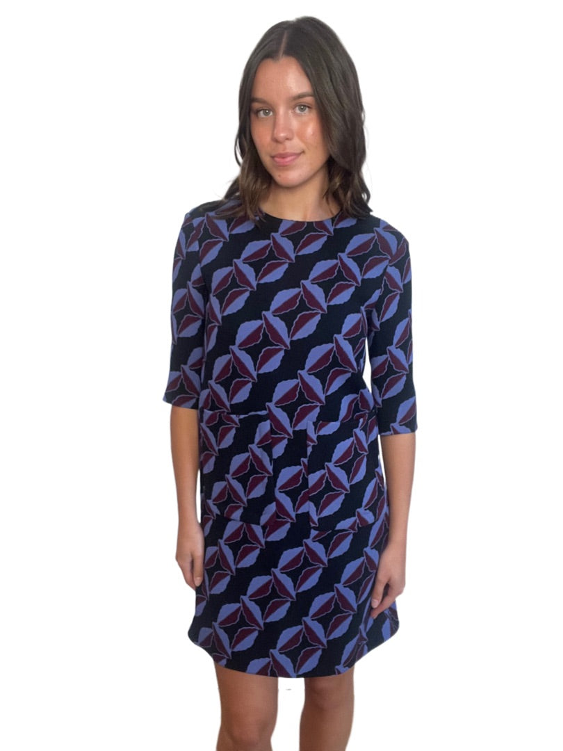 Marni Black Blue Burgundy Round Neck Short Double Pocket Leaf Pattern Dress. Size: 38