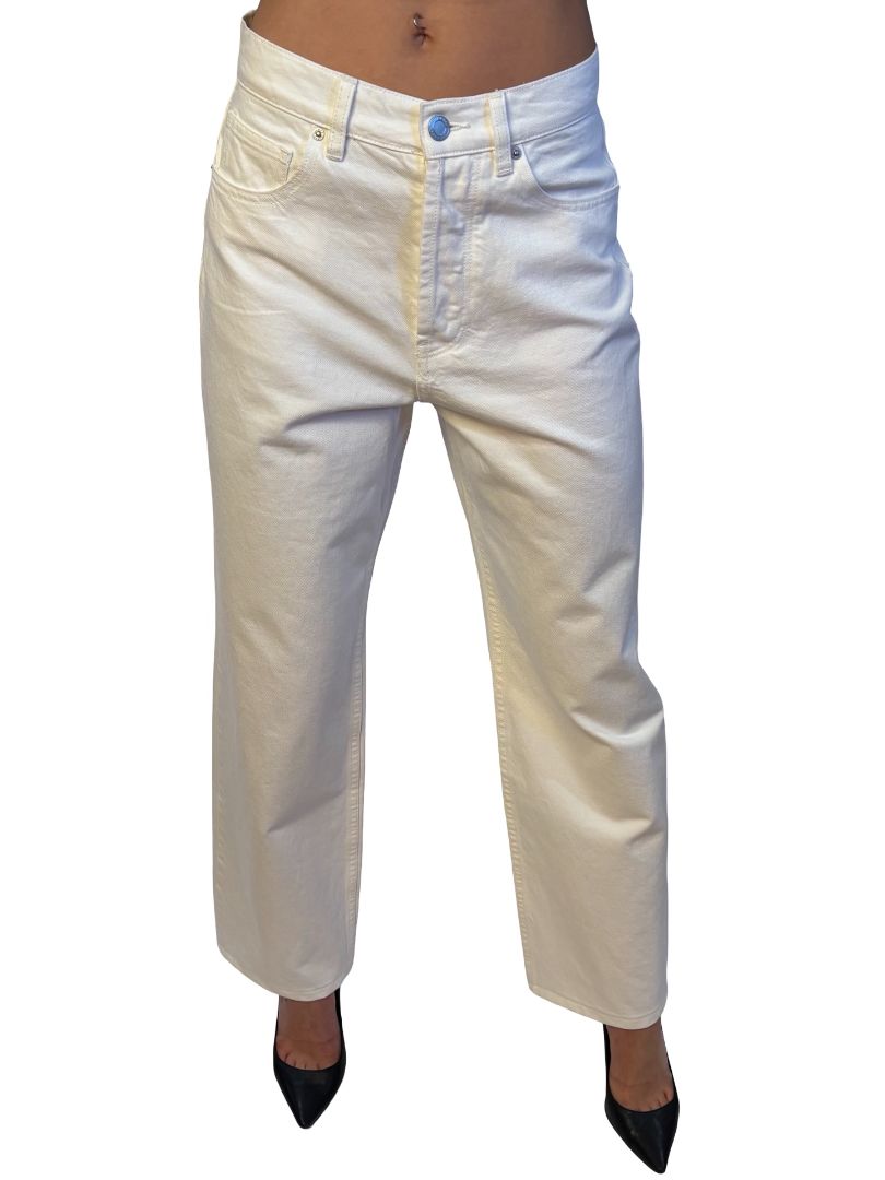 Henne White Wide Leg 'Valentina' Jean. Size: 27