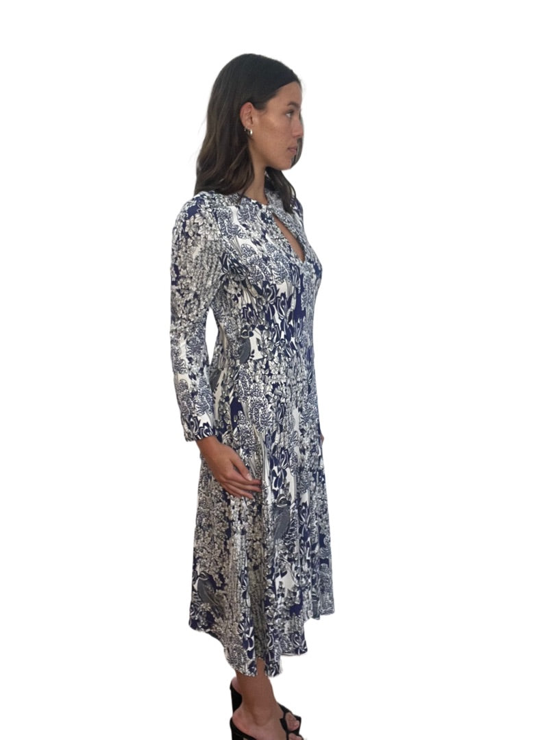 Scanlan Theodore Blue & White Floral Long-Sleeve Maxi Dress w V-Neck . Size: Large