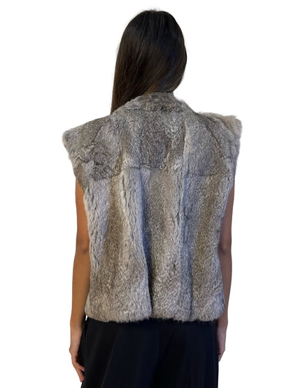 Scanlan Theodore Grey Chinchilla Fur Vest. Size: 12