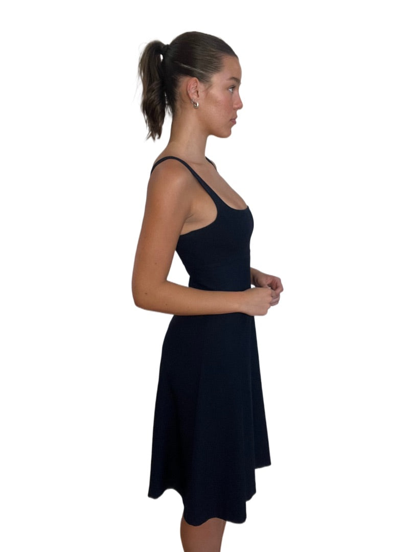 Scanlan Theodore Navy Thin Straps A Line Crepe Dress. Size: 8