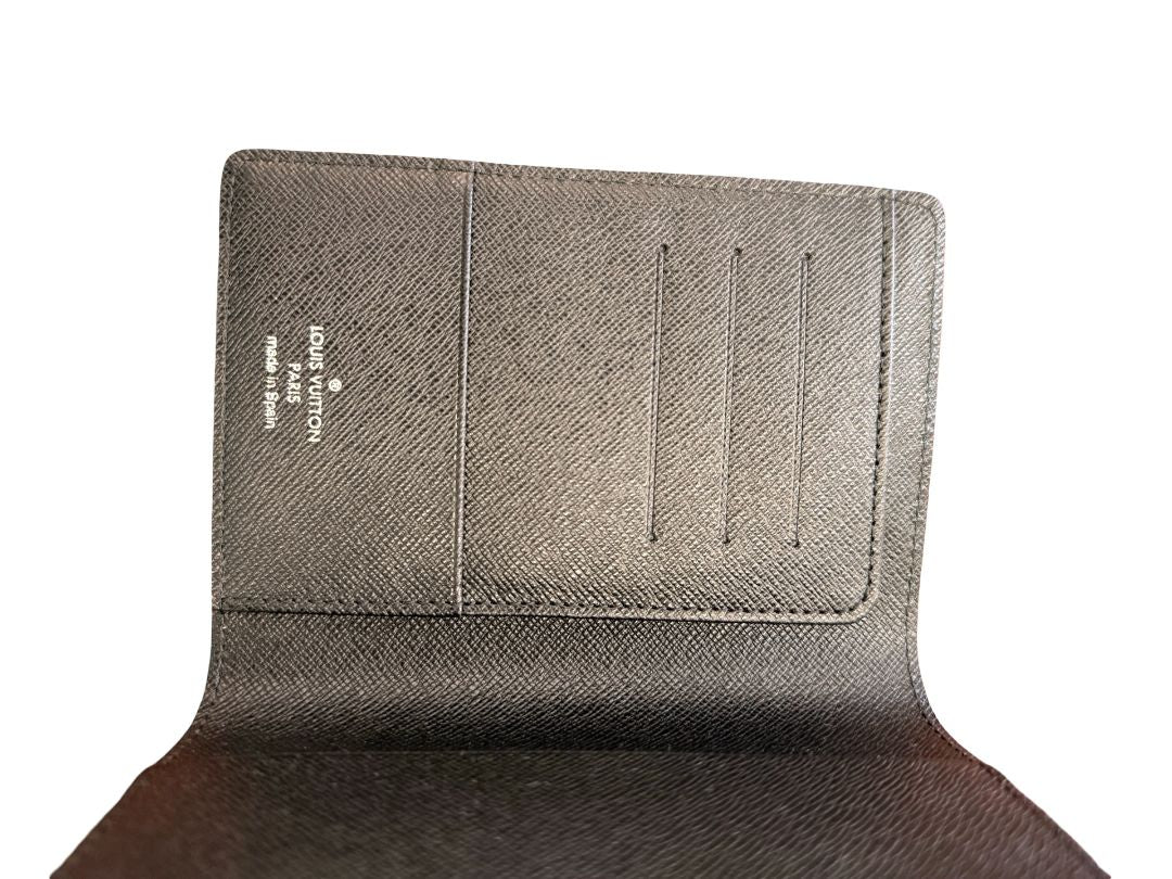 Louis Vuitton Black Taiga Leather Pocket / Passport Organiser.