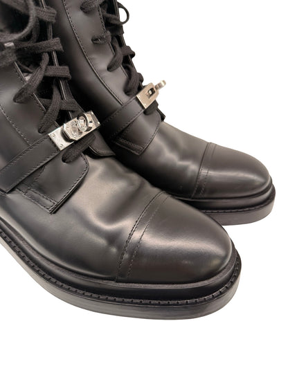 Hermes Black Funk Kelly Buckle Calfskin Ankle Boots. Size: 39